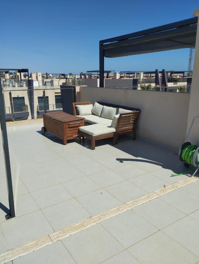 Torre De La Horadada Apartment Near Beach Pilar de la Horadada Luaran gambar
